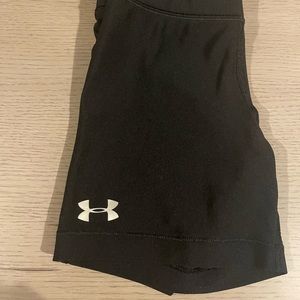 Under Armour biker shorts